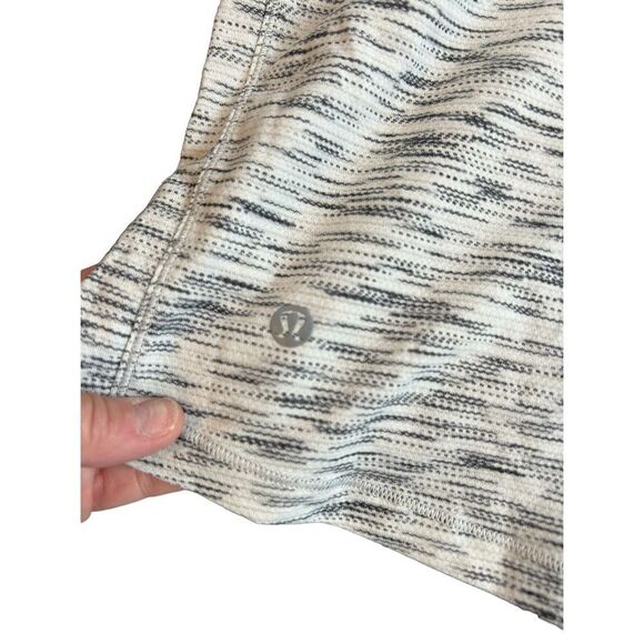 Lululemon Run It Out Tee Tiger Space Dye Size 6 - Picture 4 of 10